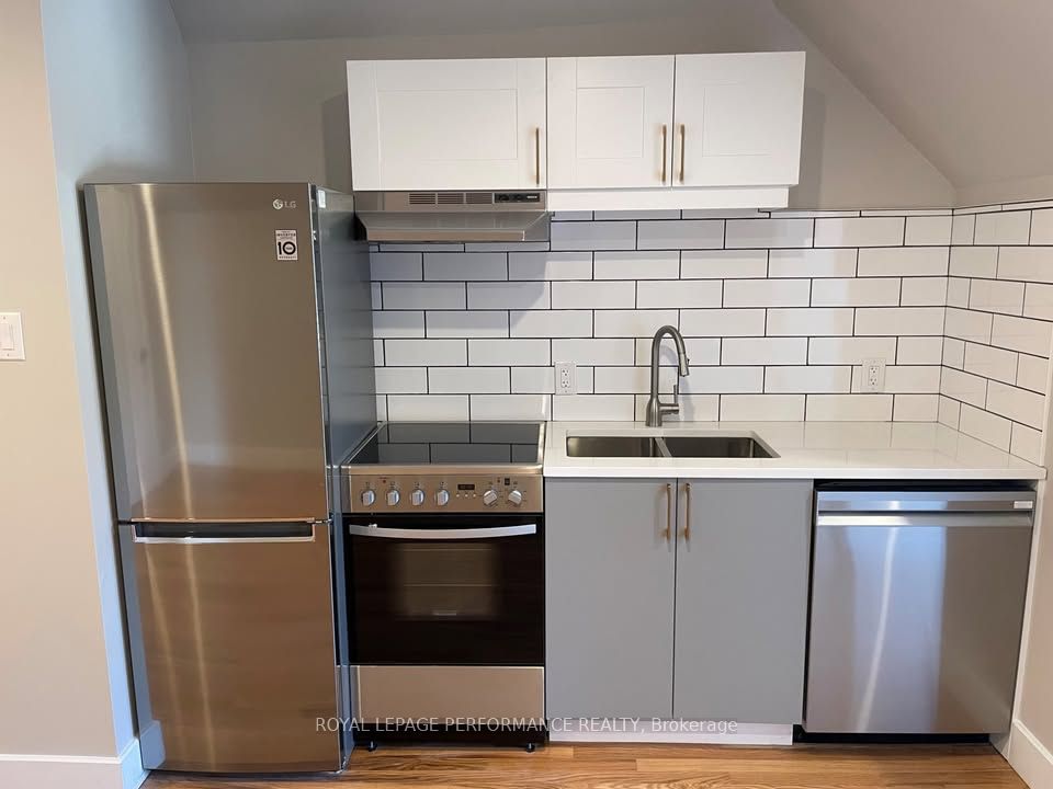 Unit 8 - 4 Range Road, Ottawa 4