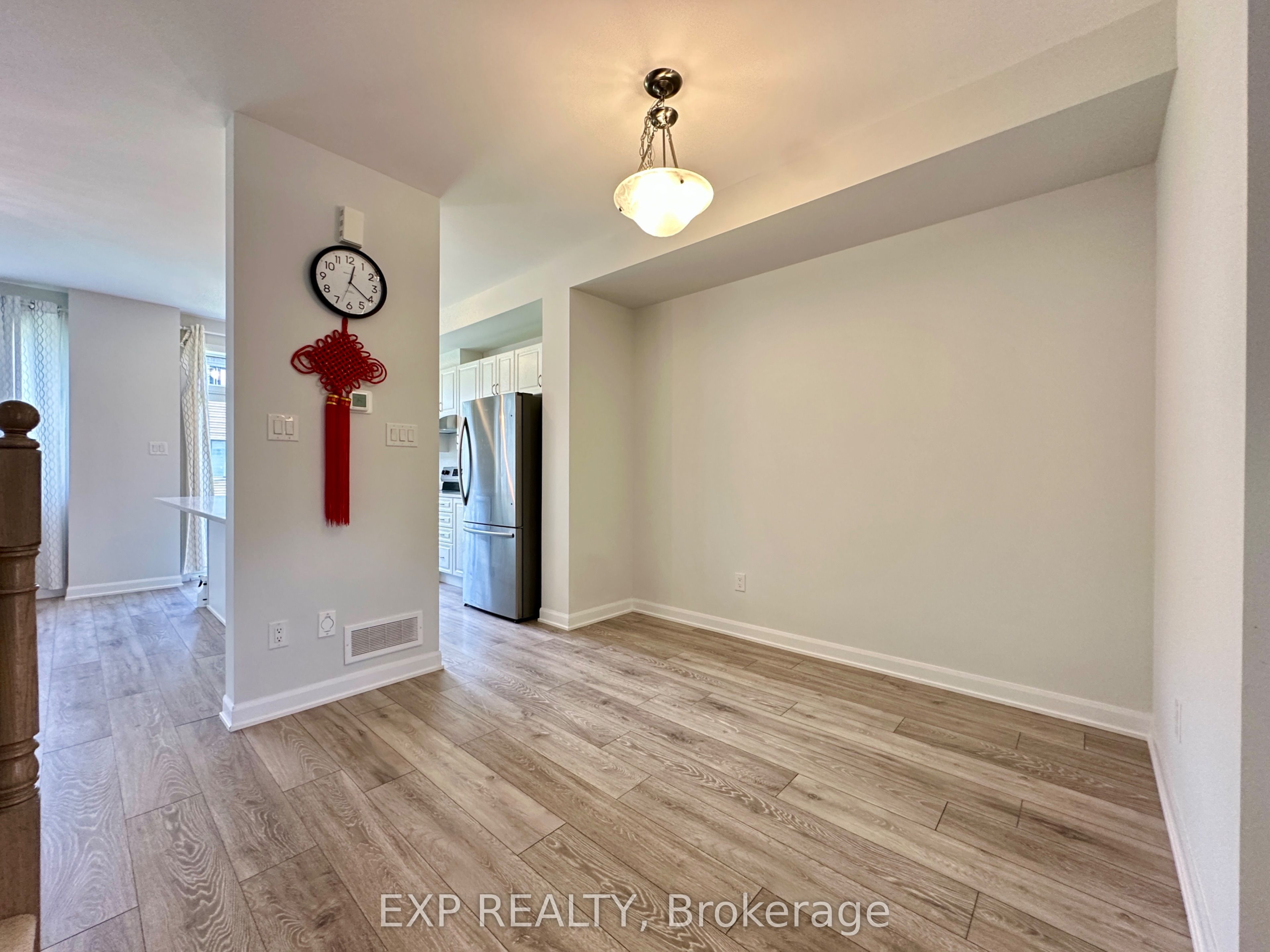 725 Cashmere Terrace, Nepean 4