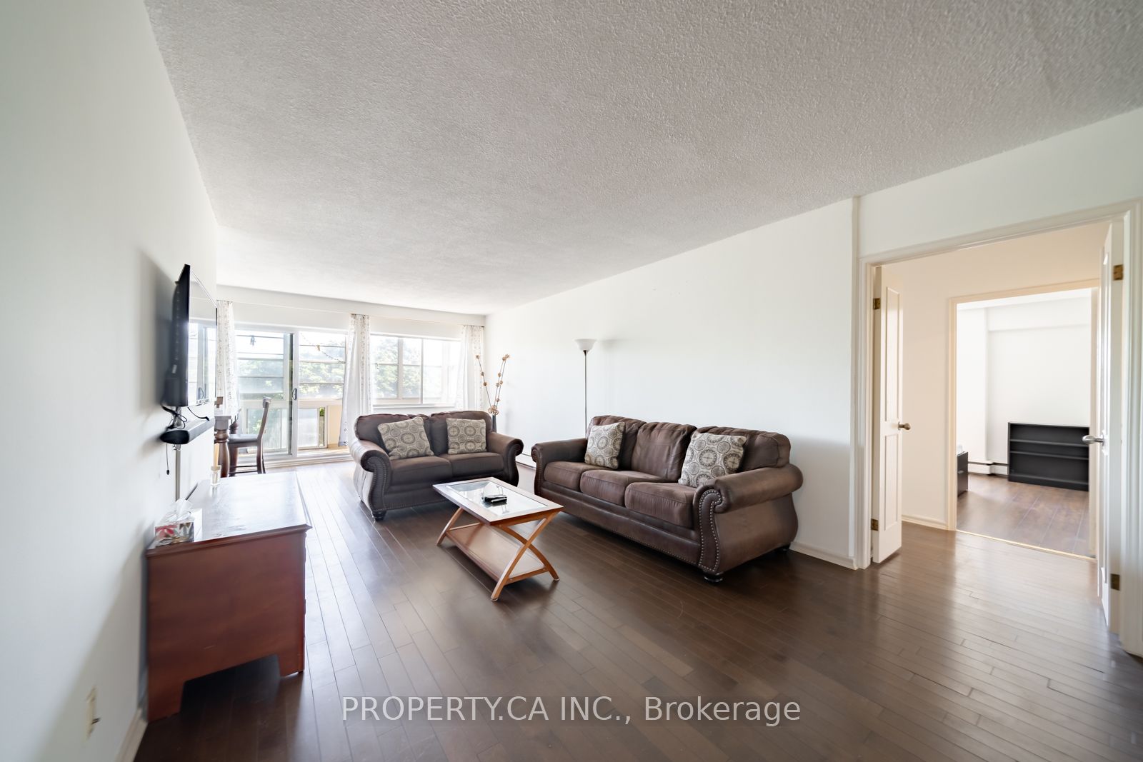 Unit 404 - 45 Westmount Road N, Waterloo 2
