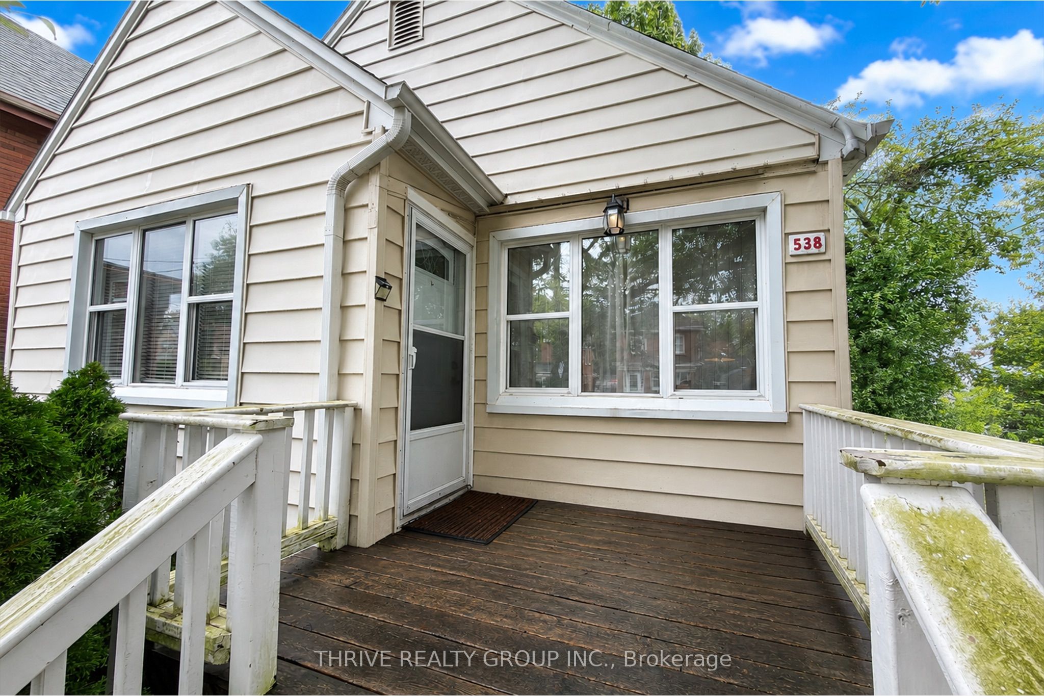 Unit Upper - 538 Quebec Street, London 2