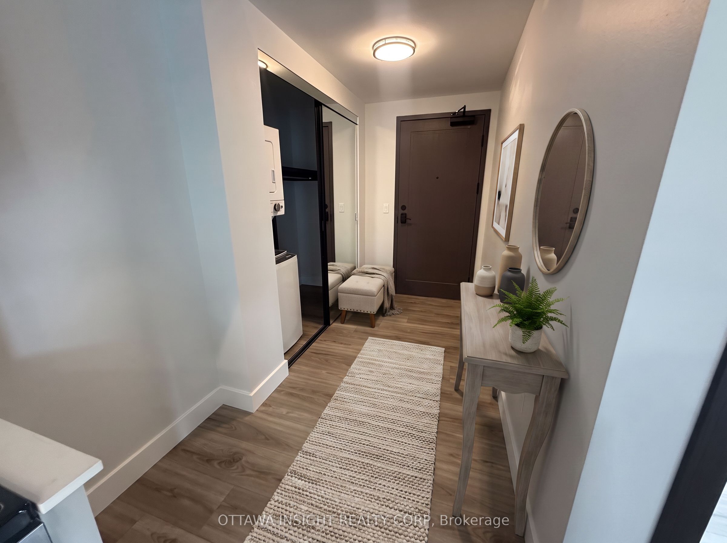 Unit 1 - 266 Carruthers Avenue, Ottawa 4