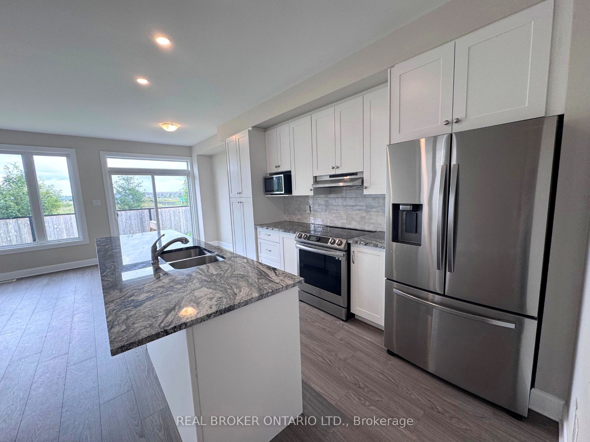 222 Hooper Street, Carleton Place 3