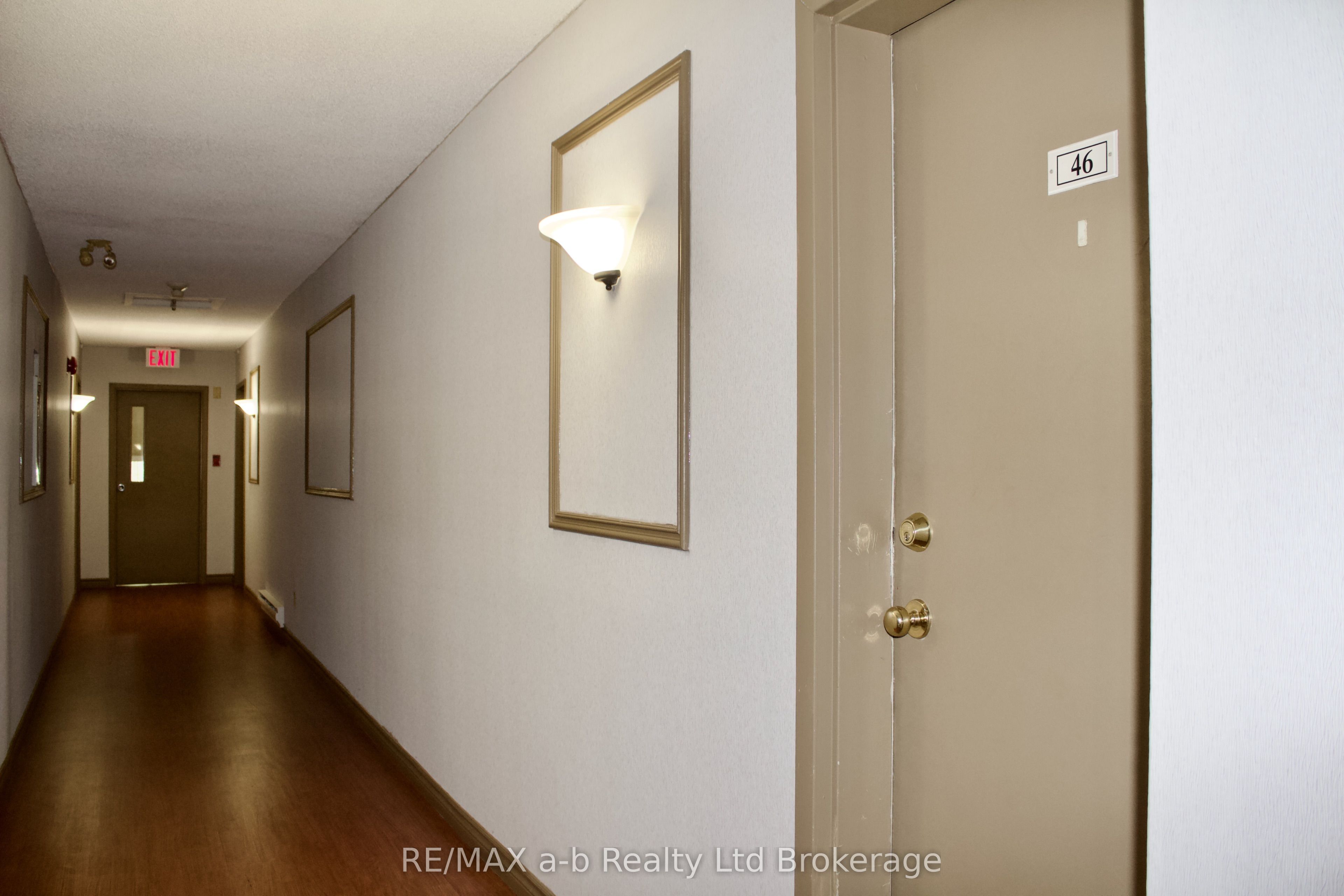 Unit 46 - 56 Hiawatha Road, Woodstock 3