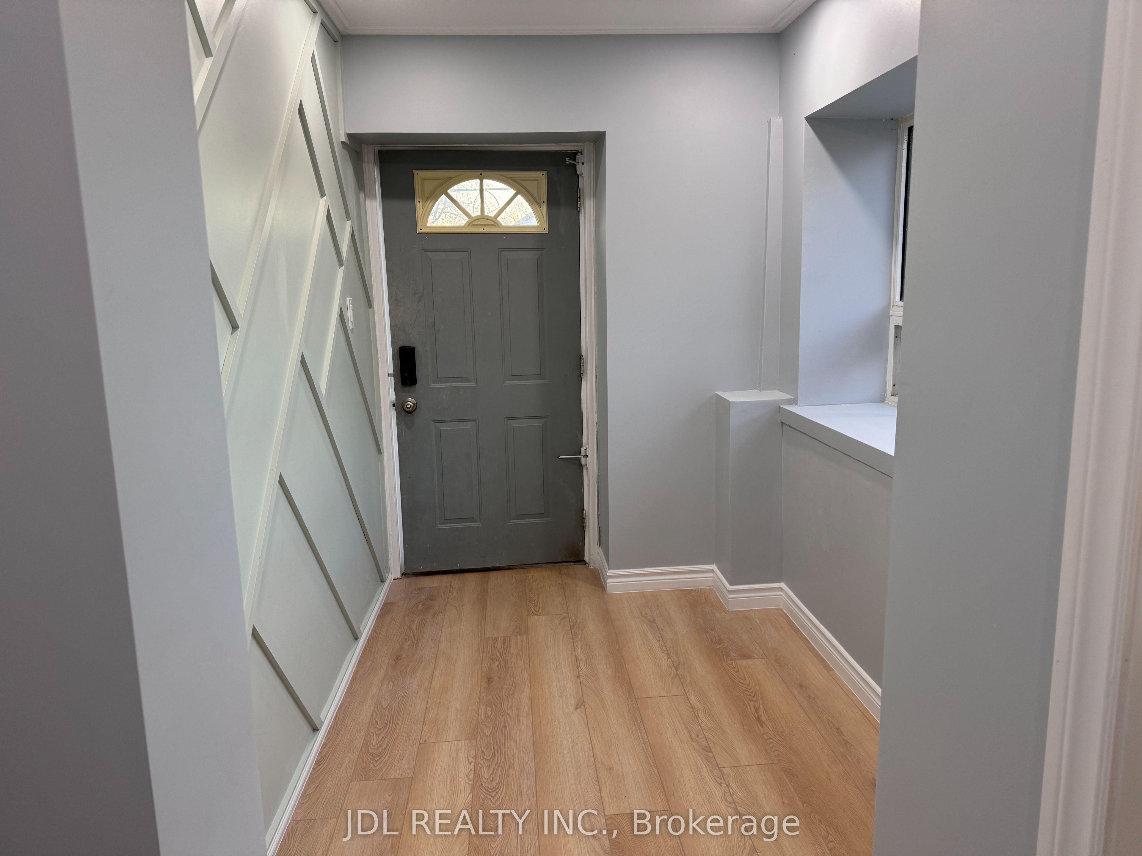 Unit Main - 4750 Saint Lawrence Avenue, Niagara Falls 3