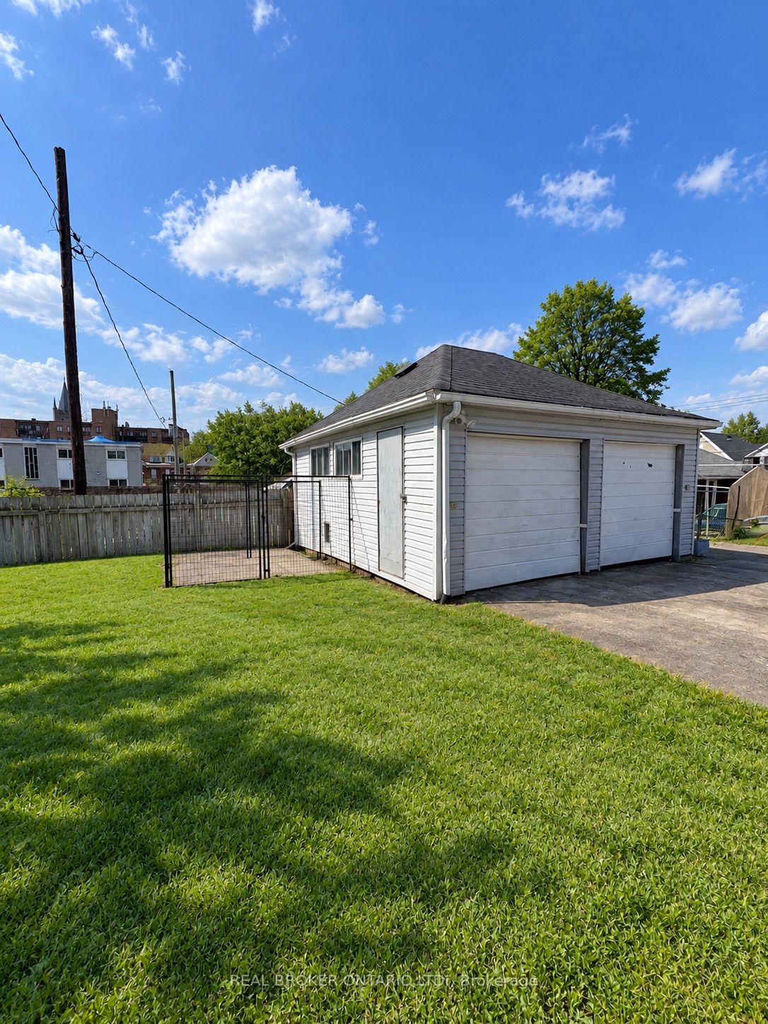 Unit 1 - 16 William Street, Brockville 3