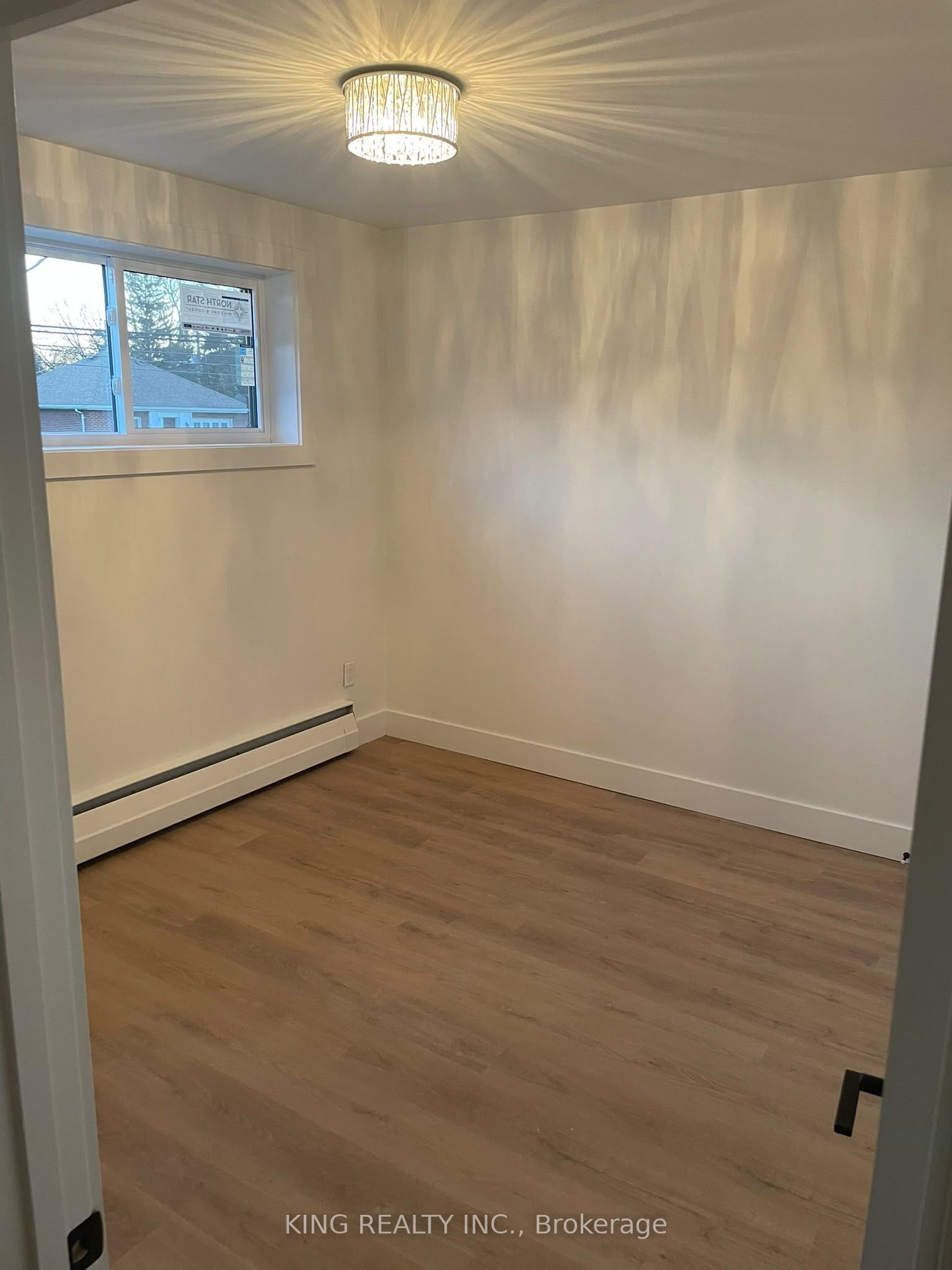 Unit 102 - 894 Adelaide Street N, London 4