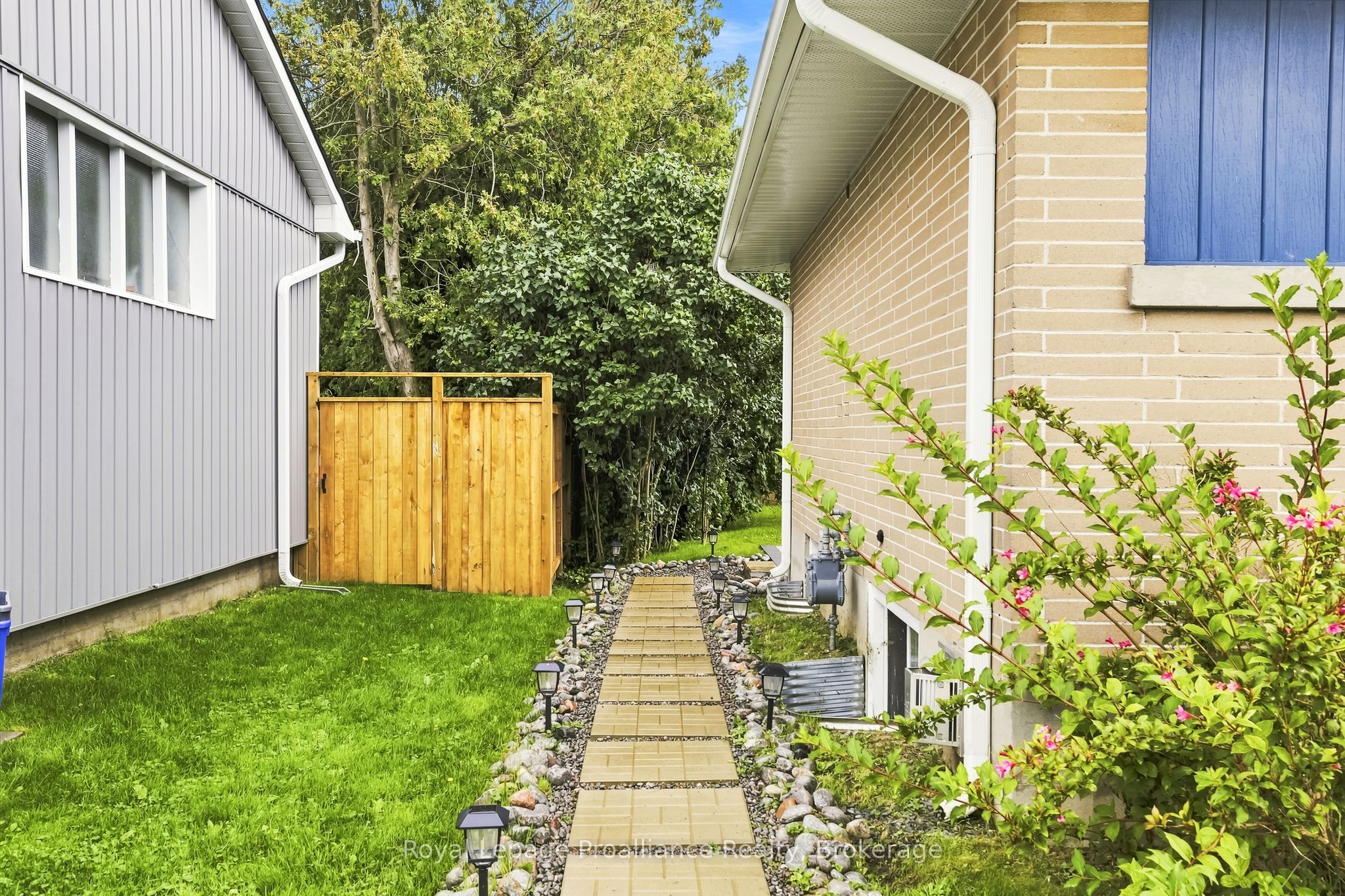 Unit B - 5 Jane Street, Cobourg 3