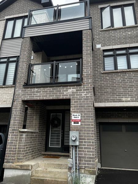 Unit 1006 - 585 Colborne Street E, Brantford 2