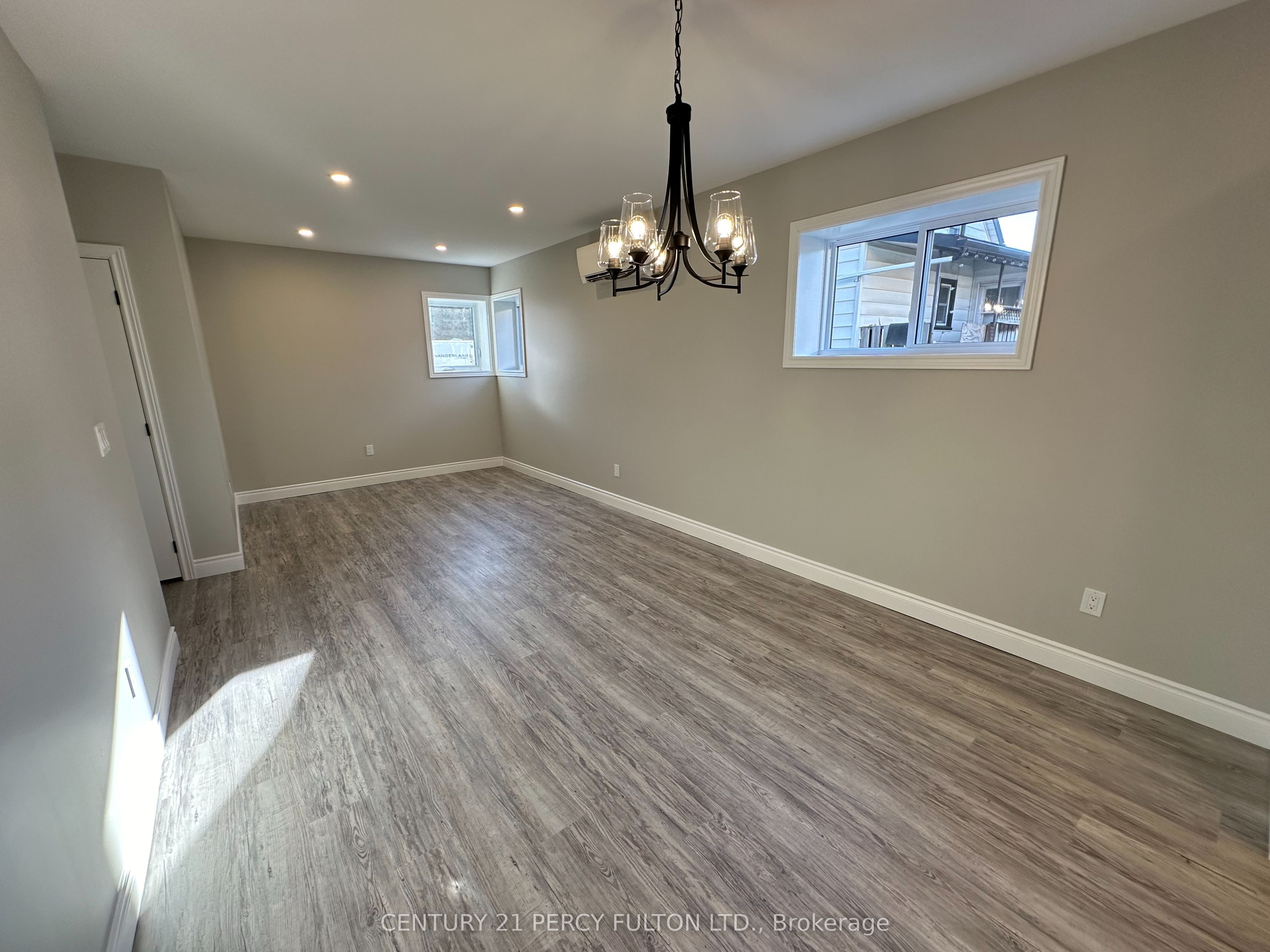 Unit 2 - 56 Heber Street, Quinte West 3