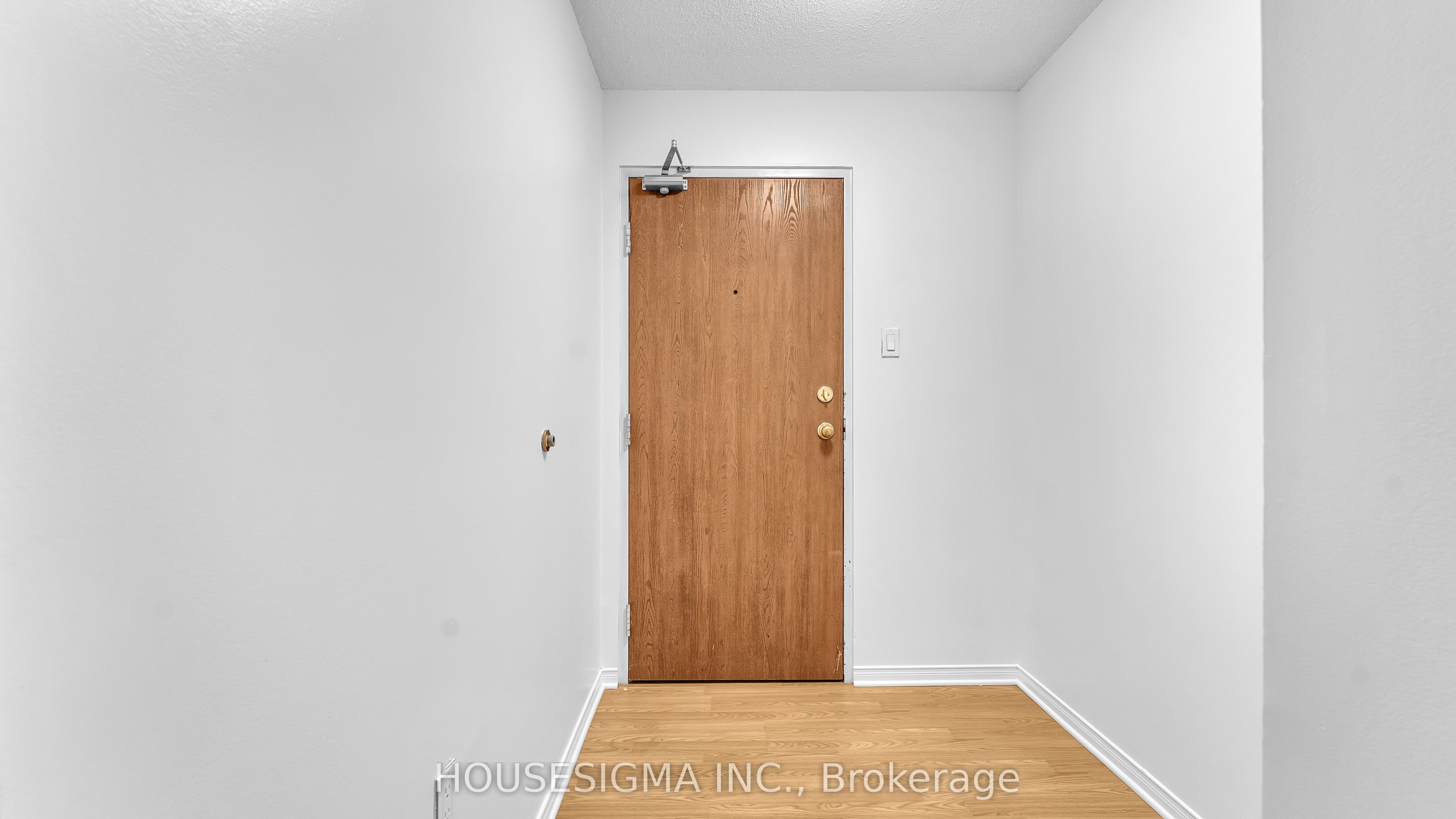 Unit 201 - 986 Huron Street, London 3
