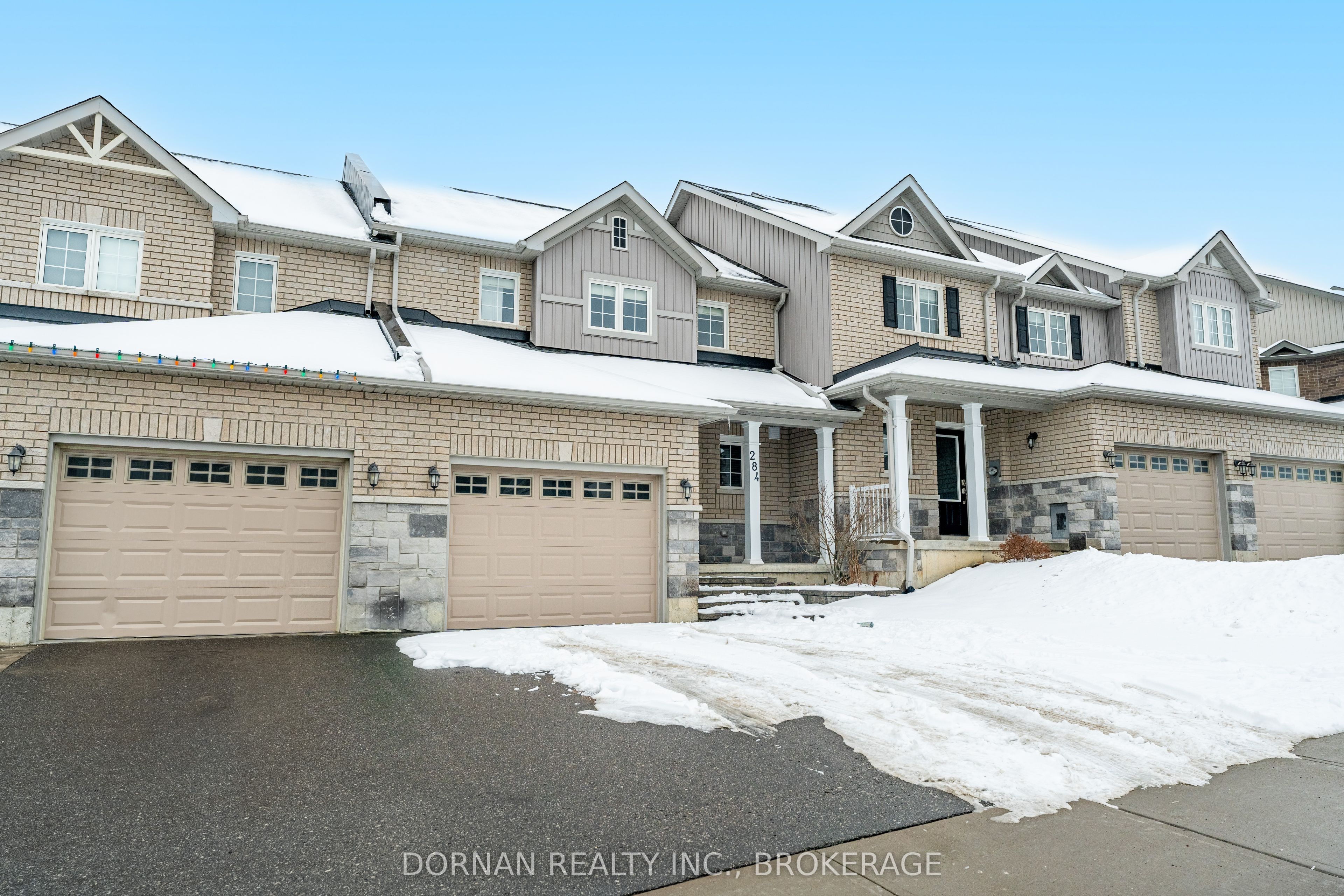 Unit Upper - 284 Louden Terrace, Peterborough 1