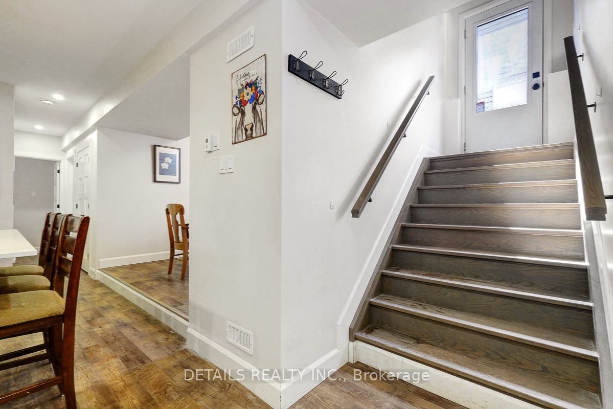 2565 Page Road, Orleans-Gloucester 2