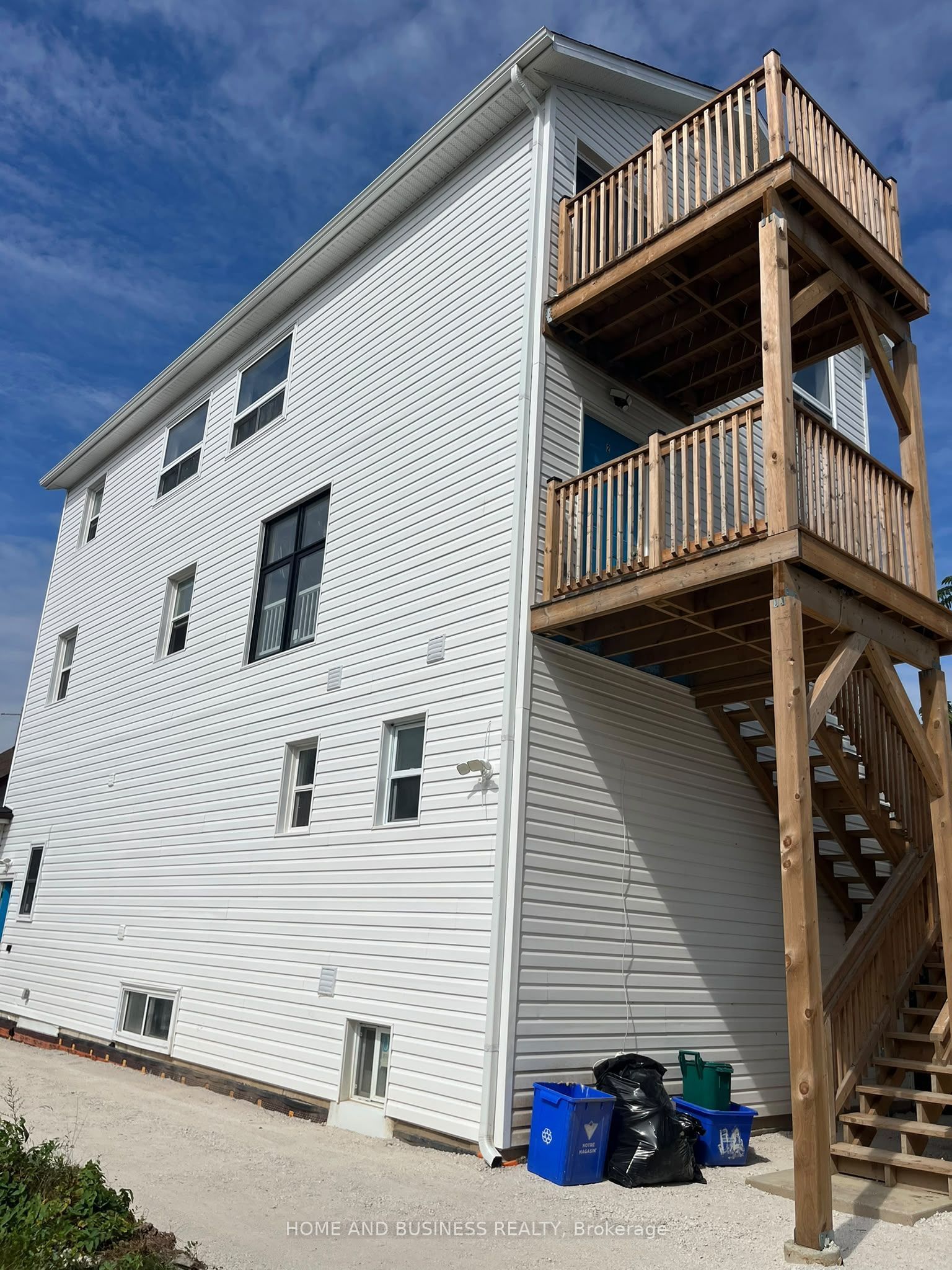 Unit 3 - 2 patricia Street, Thorold 2