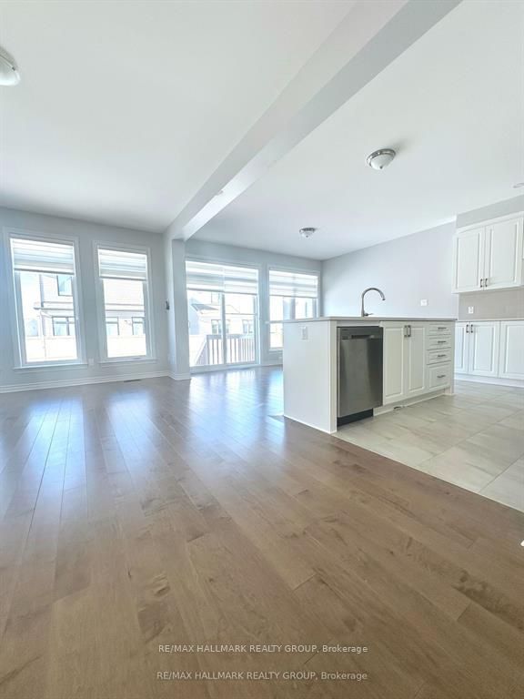 863 Snowdrop Crescent, Orleans-Gloucester 5