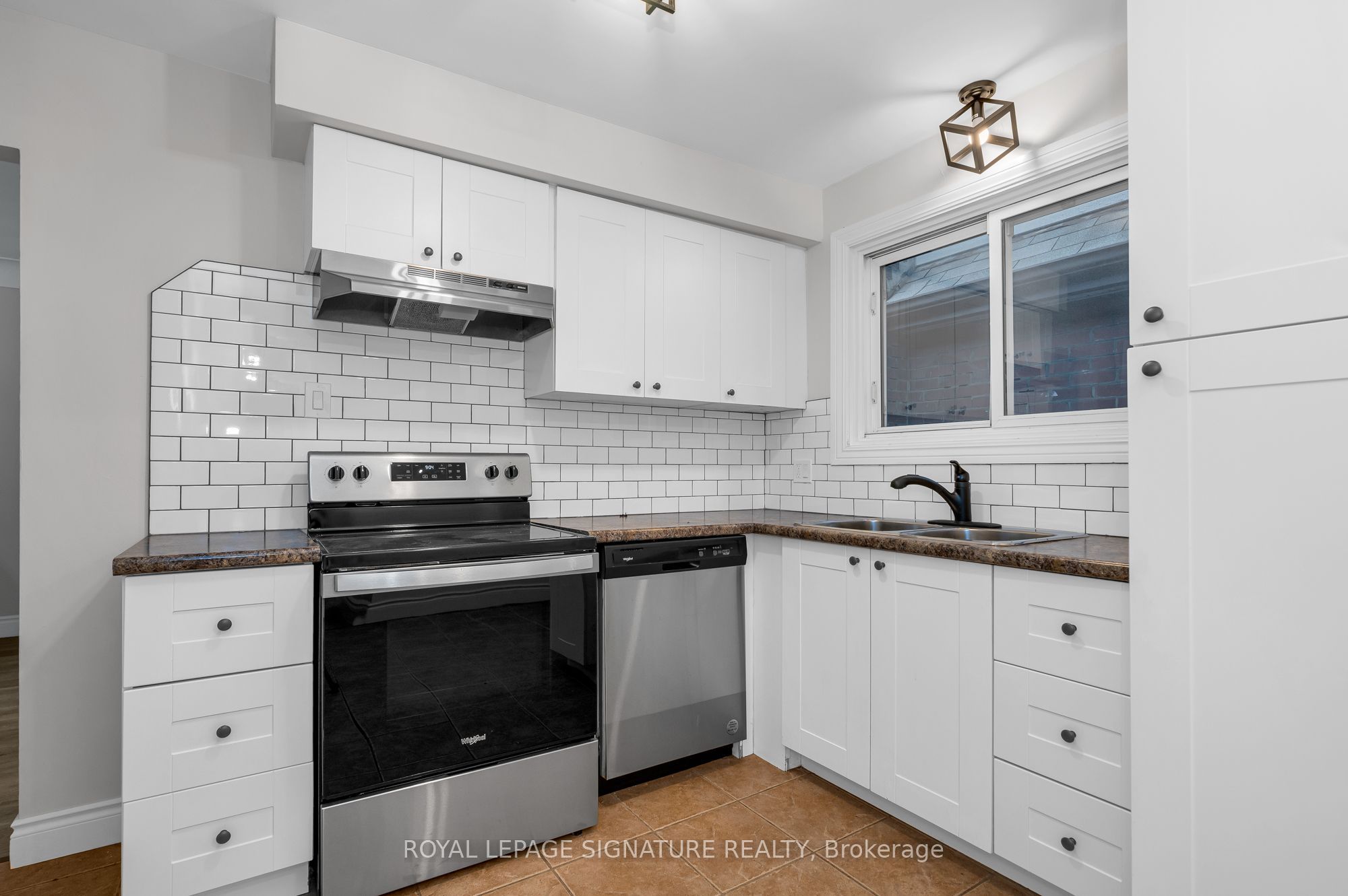Unit Main - 515 Queensdale Avenue E, Hamilton 3