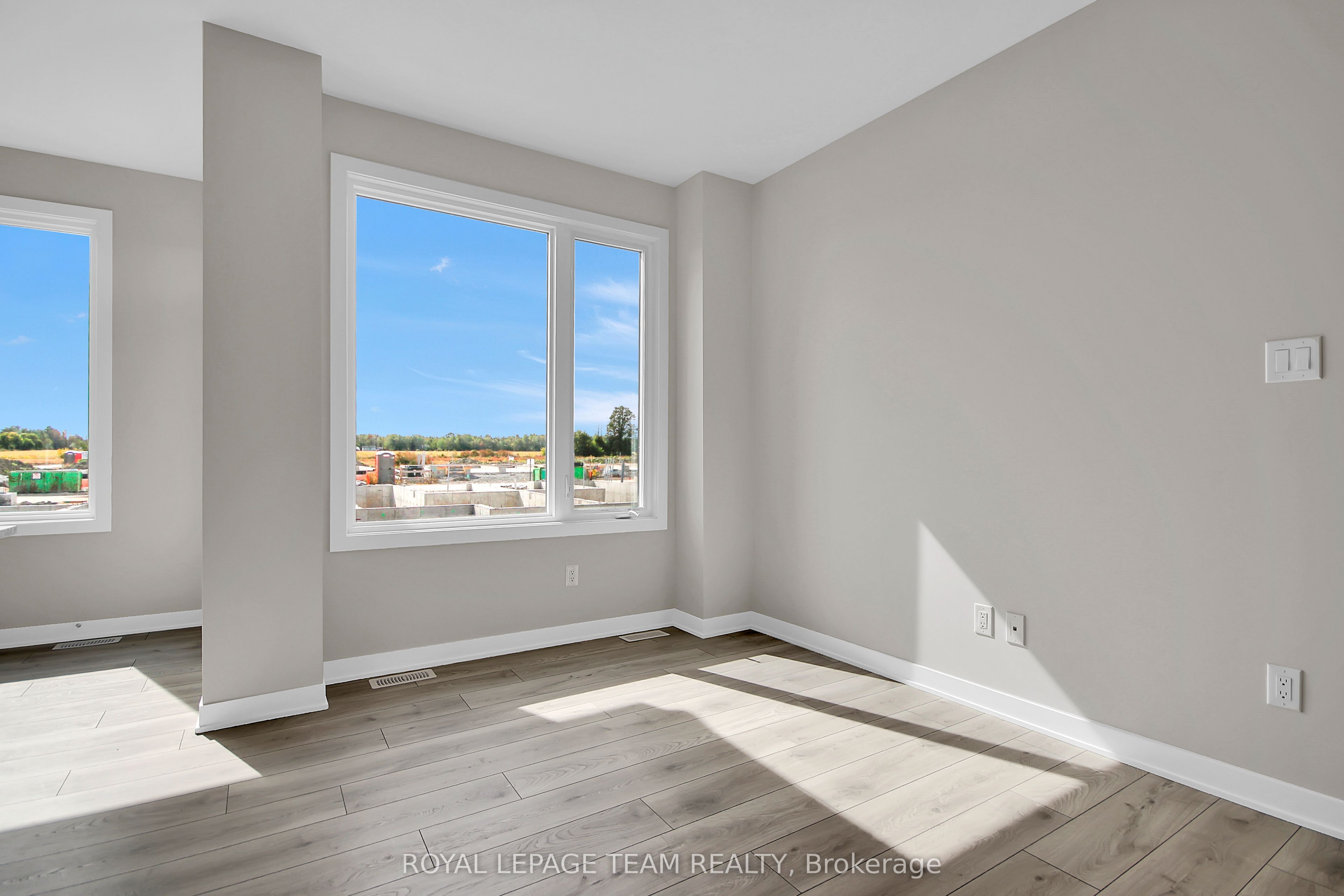 734 Haflinger Row, Stittsville-Goulbourn 5
