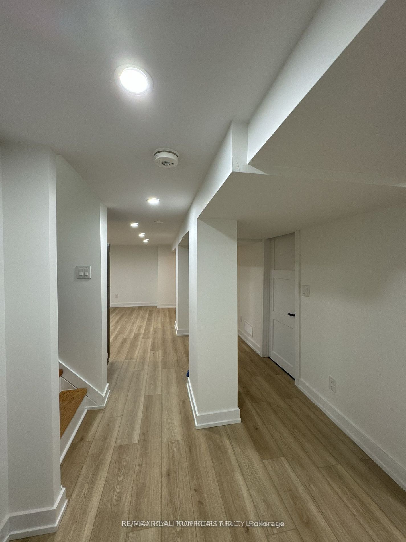 293 East 17th Street, Hamilton 4