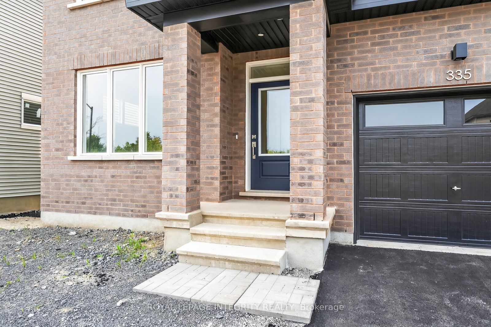 335 Les Emmerson Drive, Nepean 3