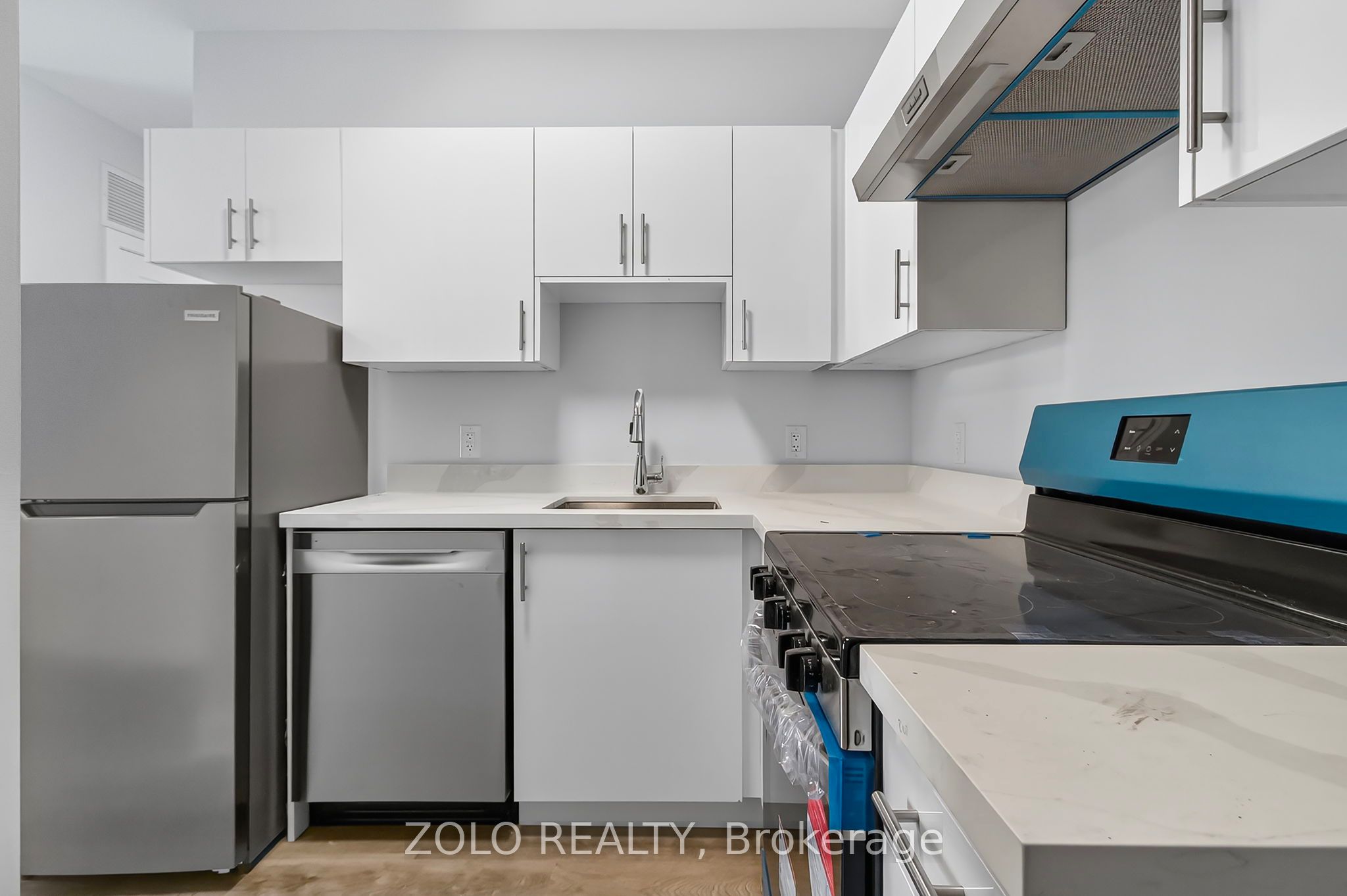 Unit Unit 8 - 206 Wellington Street, Chatham-Kent 5