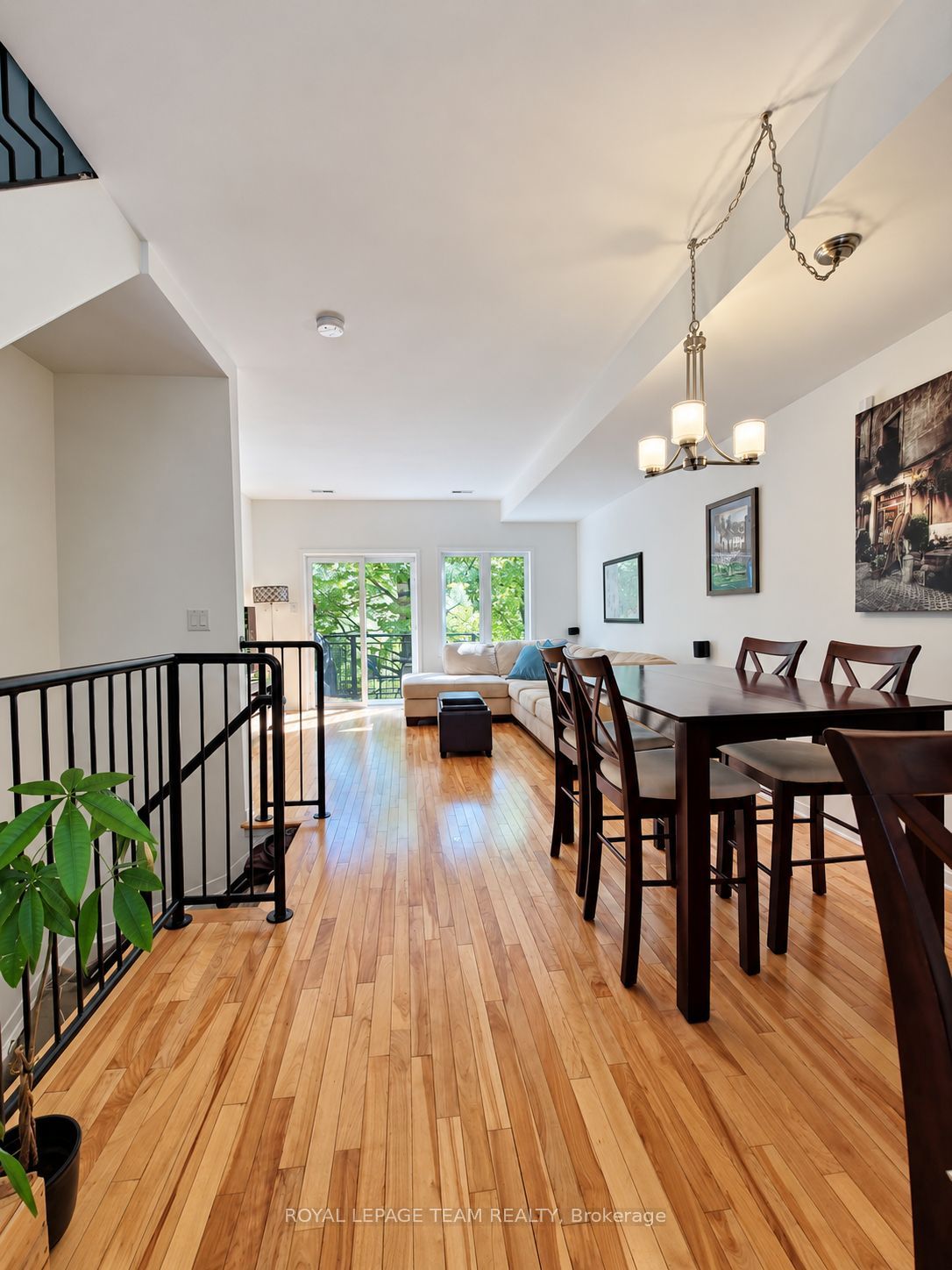 Unit 19 - 797 Montreal Road, Ottawa 5