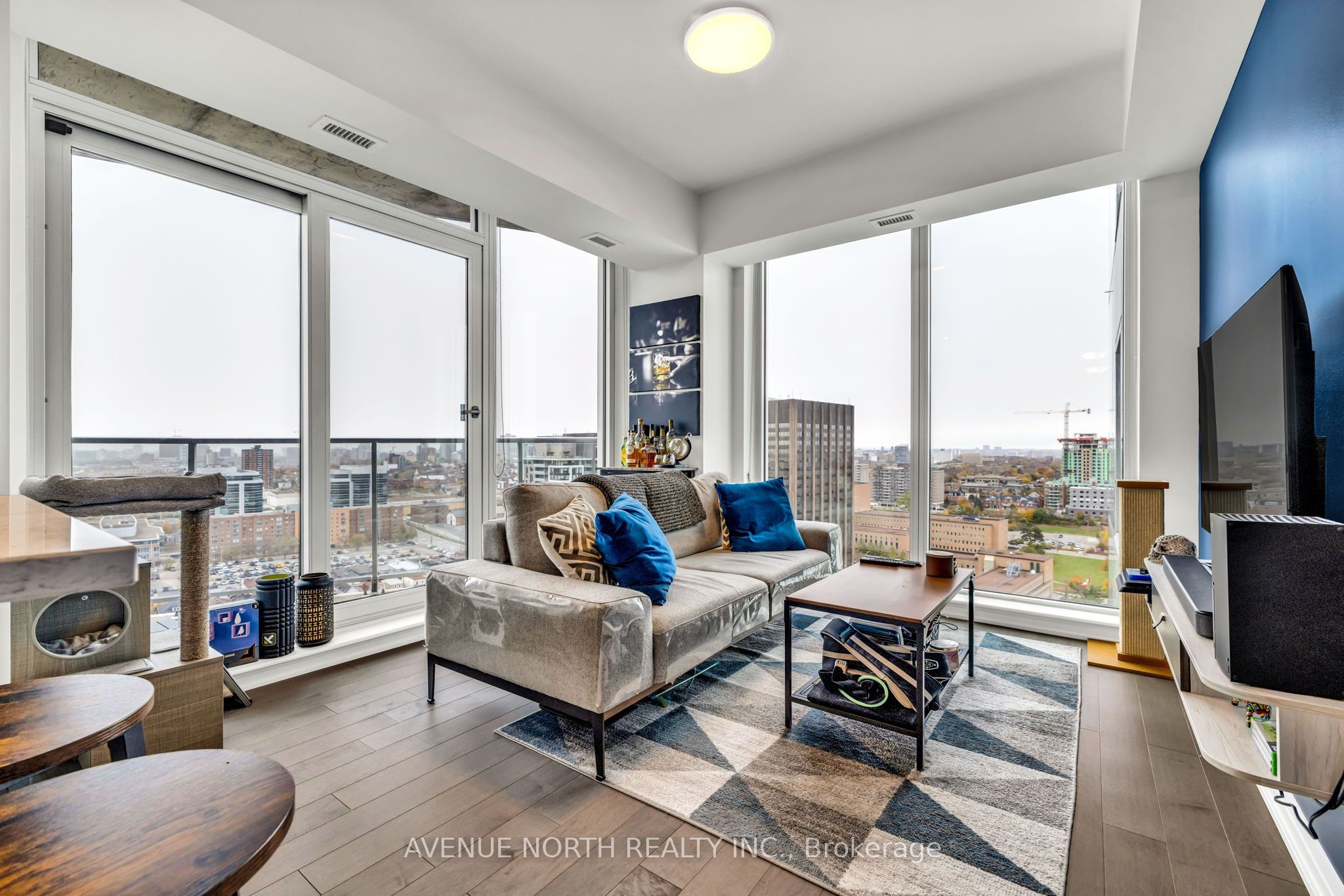 Unit 2001 - 805 carling Avenue, Ottawa 5