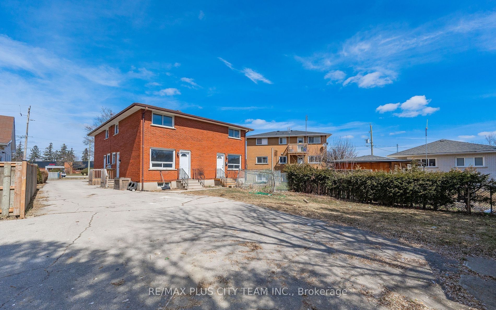 Unit Unit 3 - 133 Pollock Avenue, Cambridge 4