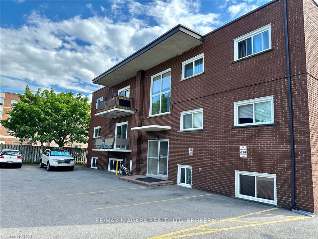 Unit 4 - 286 VINE Street, St. Catharines 3