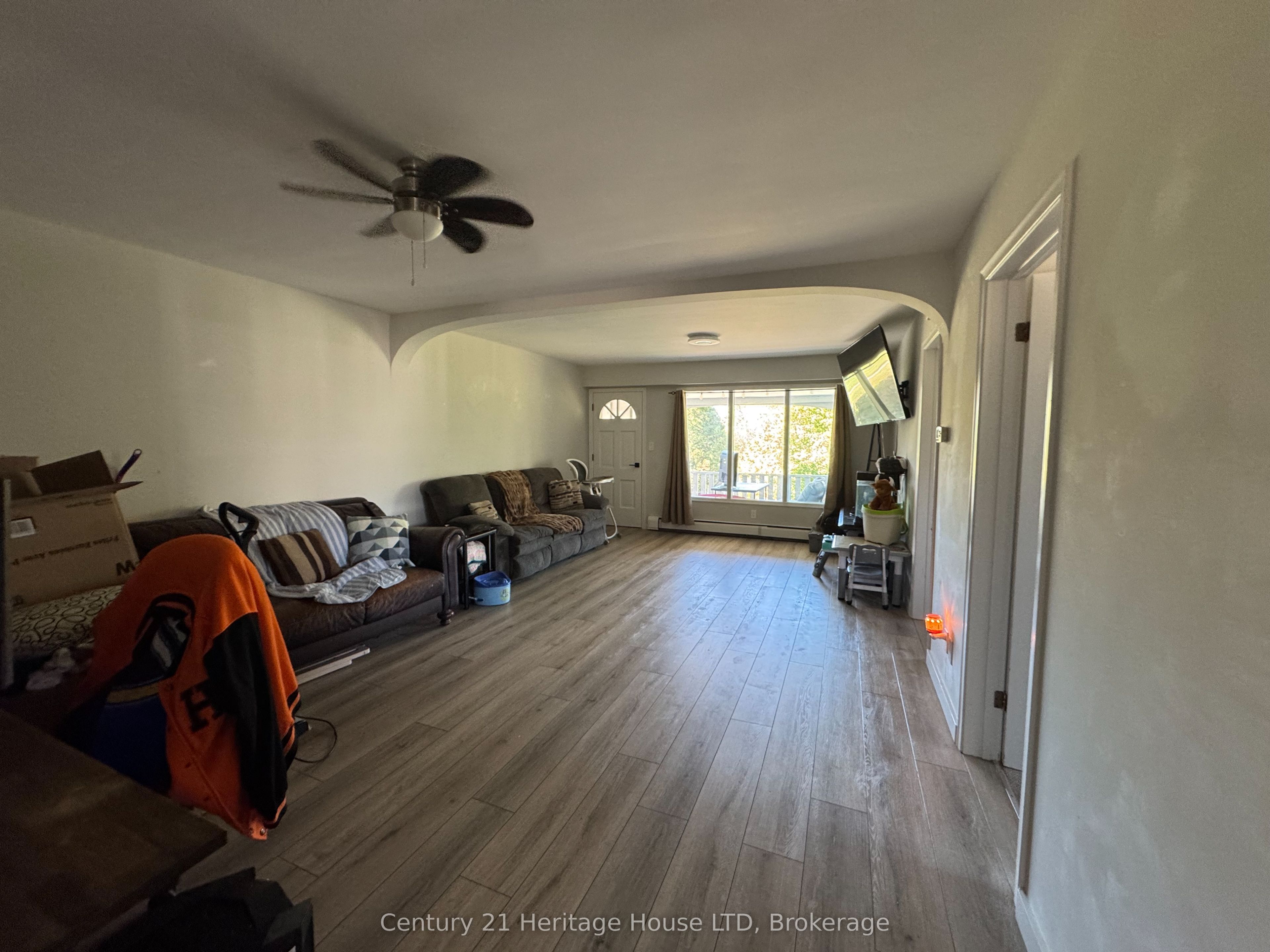 Unit Unit 1 - 1022 Ridge Road, Fort Erie 2