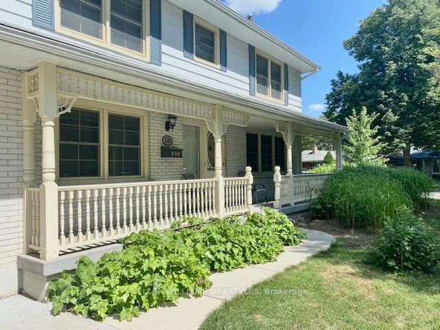 843 DRIFTWOOD Road, London 2