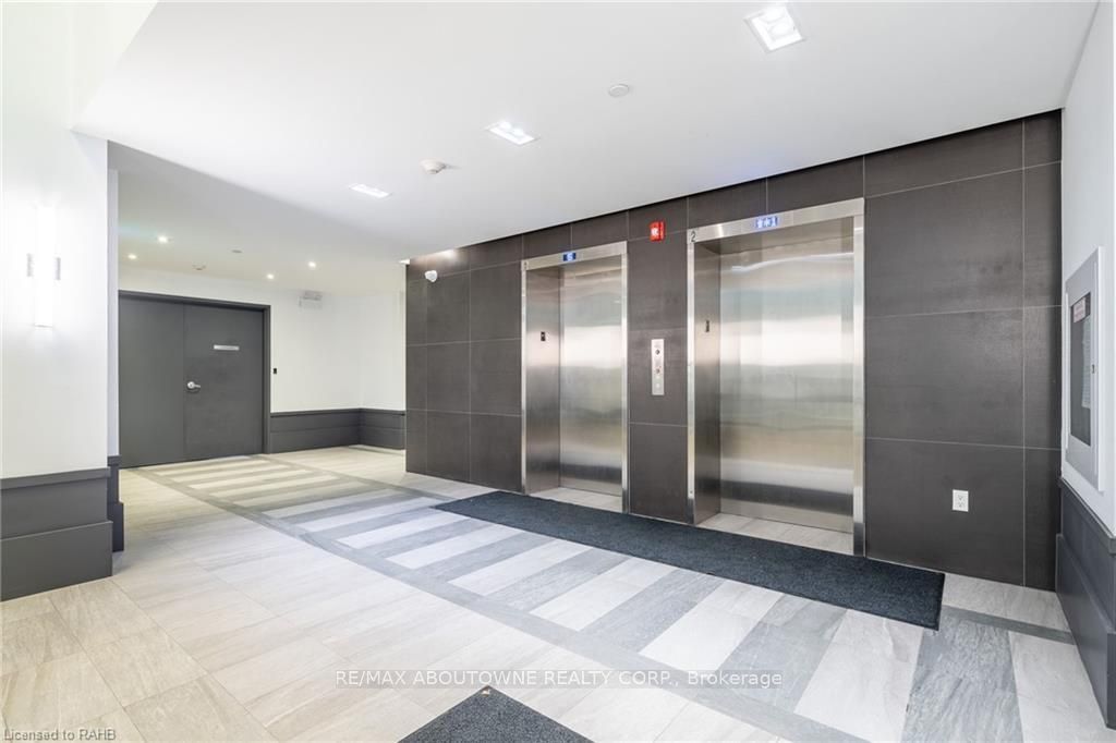 Unit 101 - 10 Concord Place, Grimsby 5
