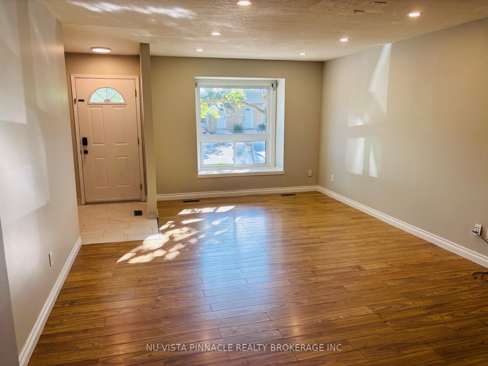 Unit 39 - 577 Third Street, London 4