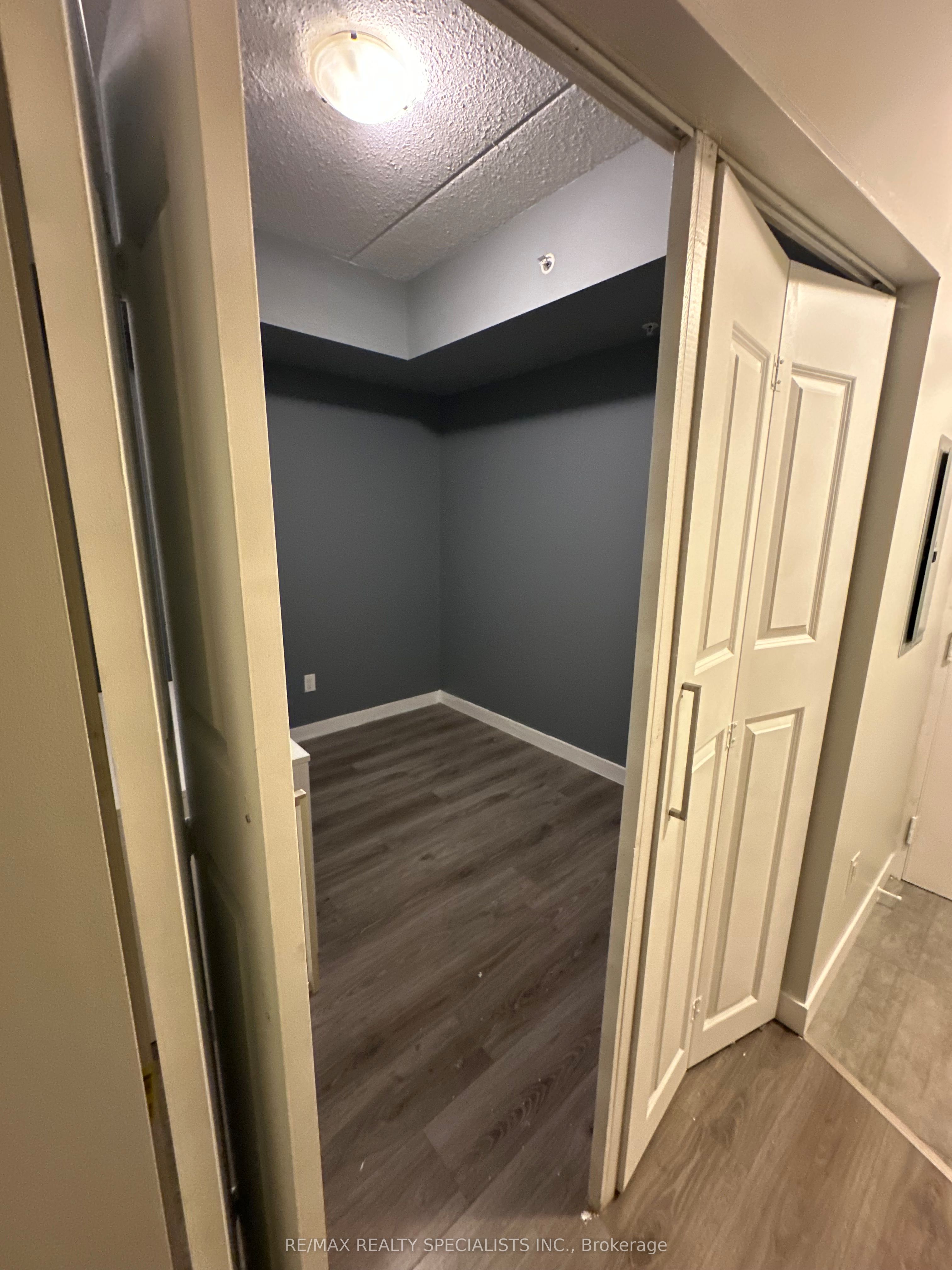 Unit 501 - 318 SPRUCE Street, Waterloo 4