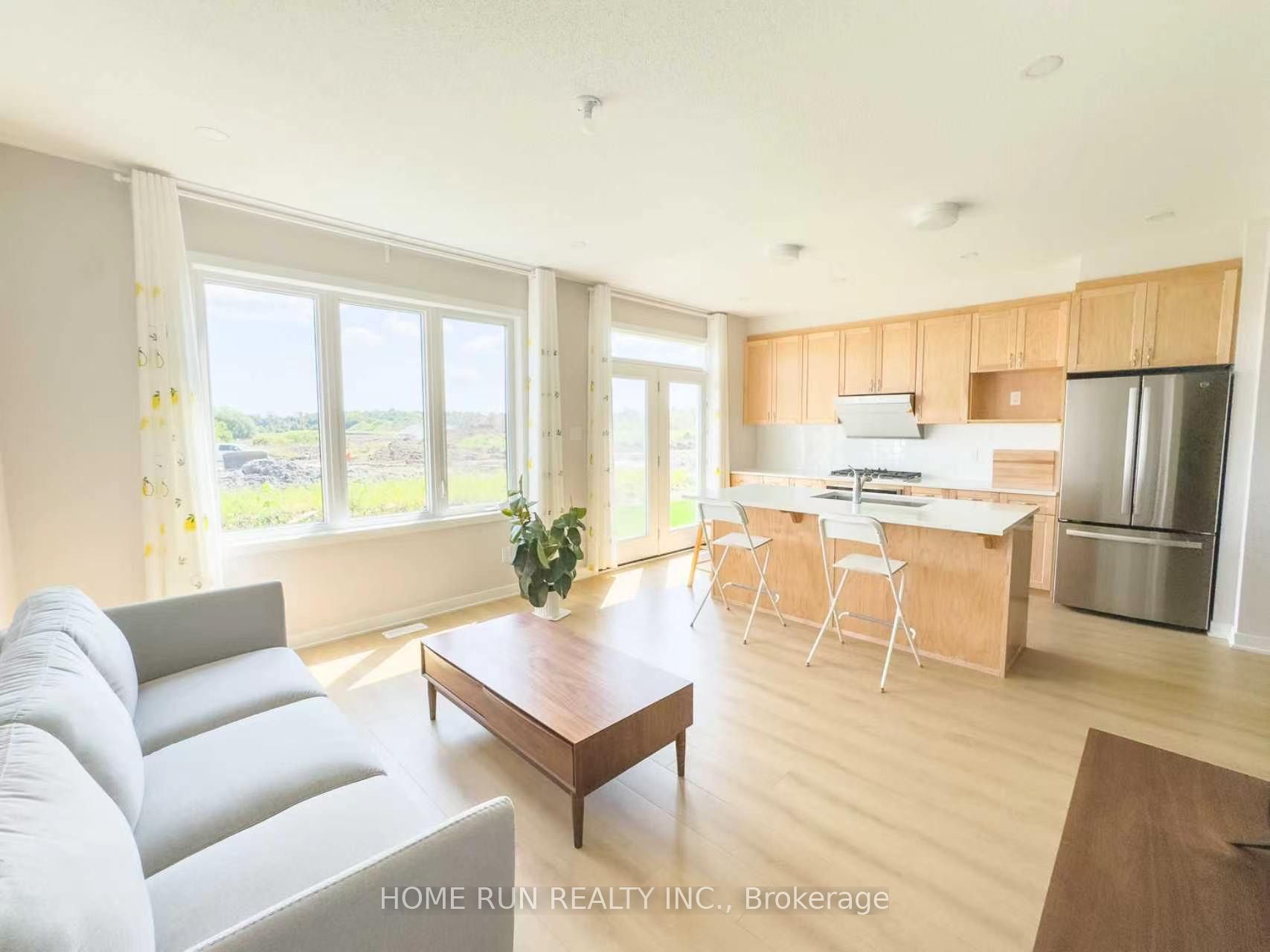 710 QUILTER Row, Stittsville-Goulbourn 3