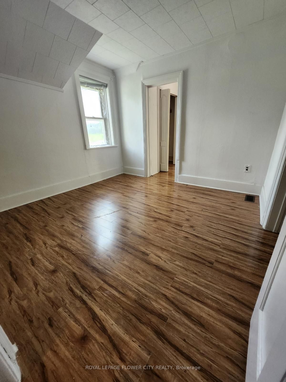 Unit Main - 156097 Highway 10, Melancthon 5