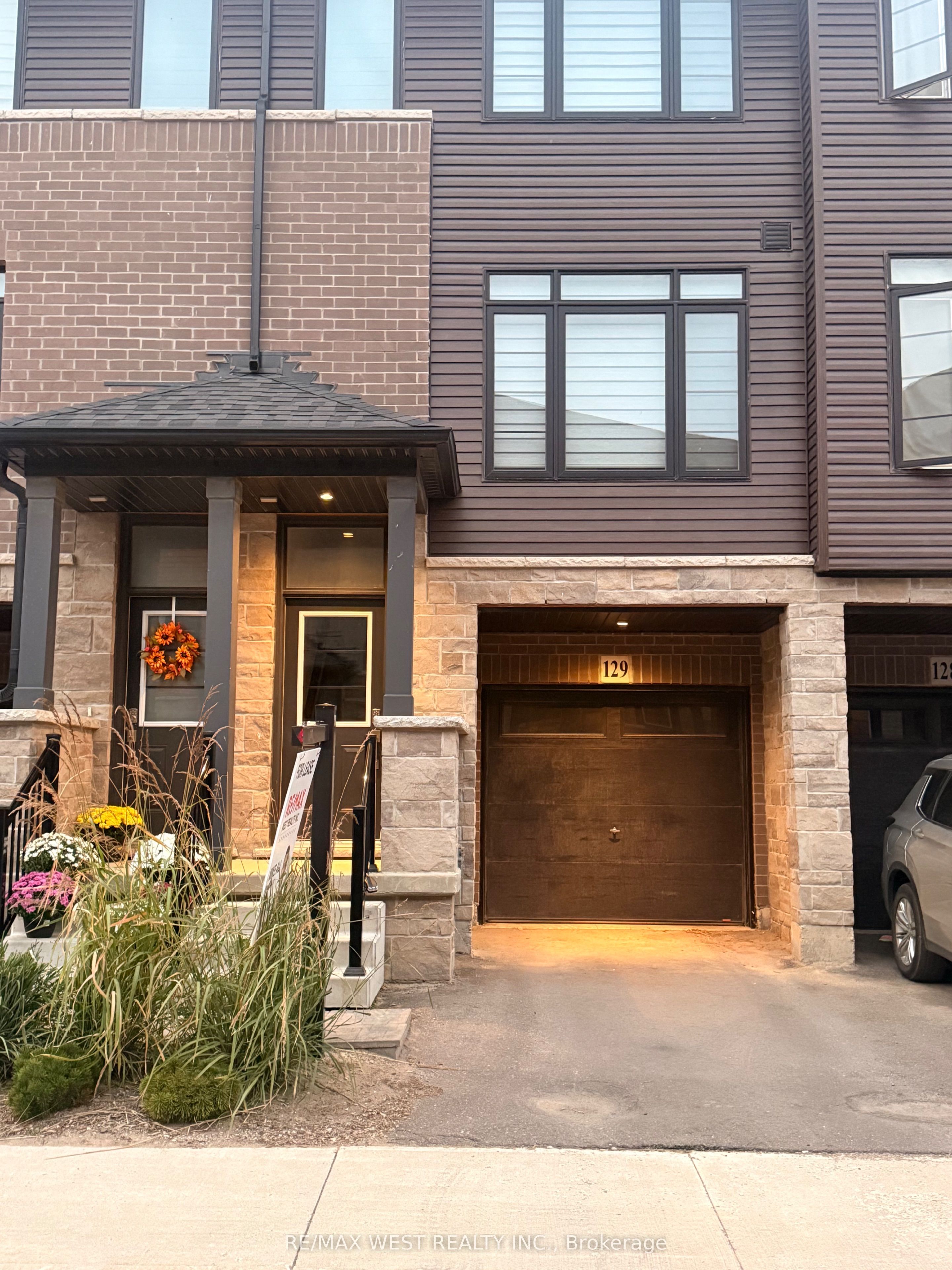 Unit 129 - 461 Blackburn Drive, Brantford 1