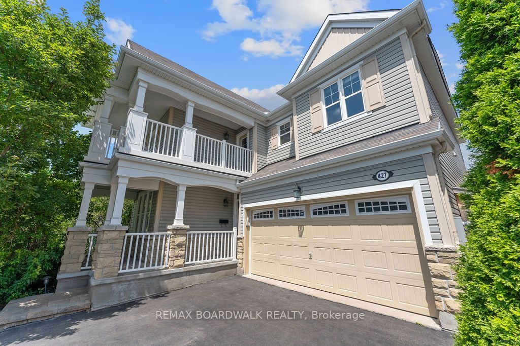 427 Brigatine Avenue, Stittsville-Goulbourn 2