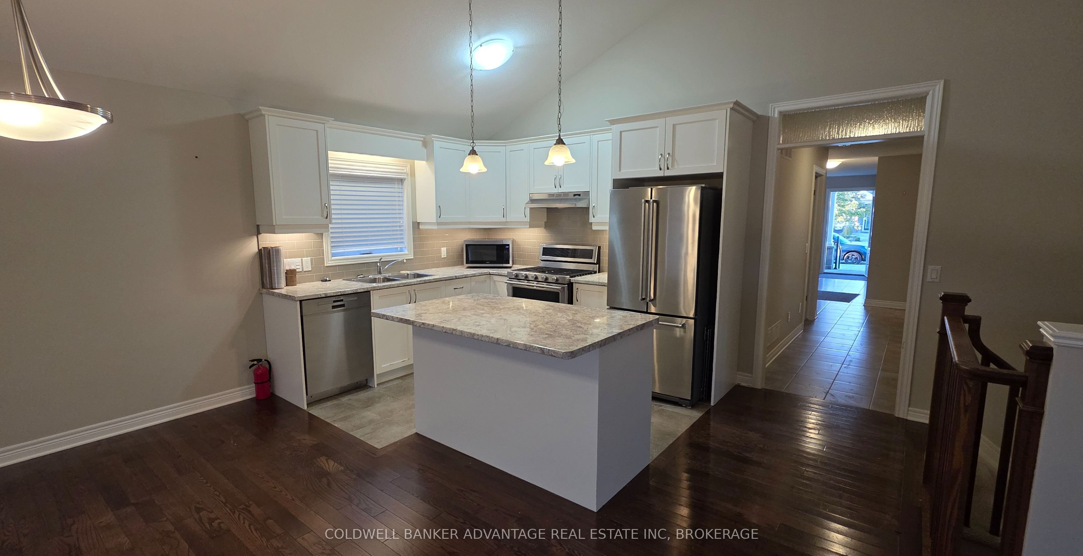 284 Classic Avenue, Welland 4