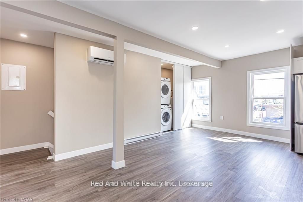 Unit 2 Upper - 279 William Street, London 5