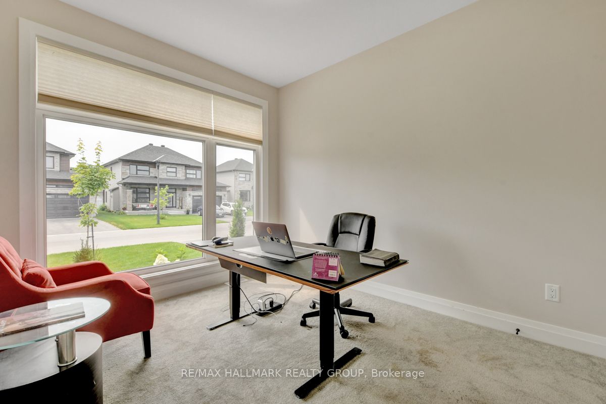 1228 Avignon Street, Russell 3