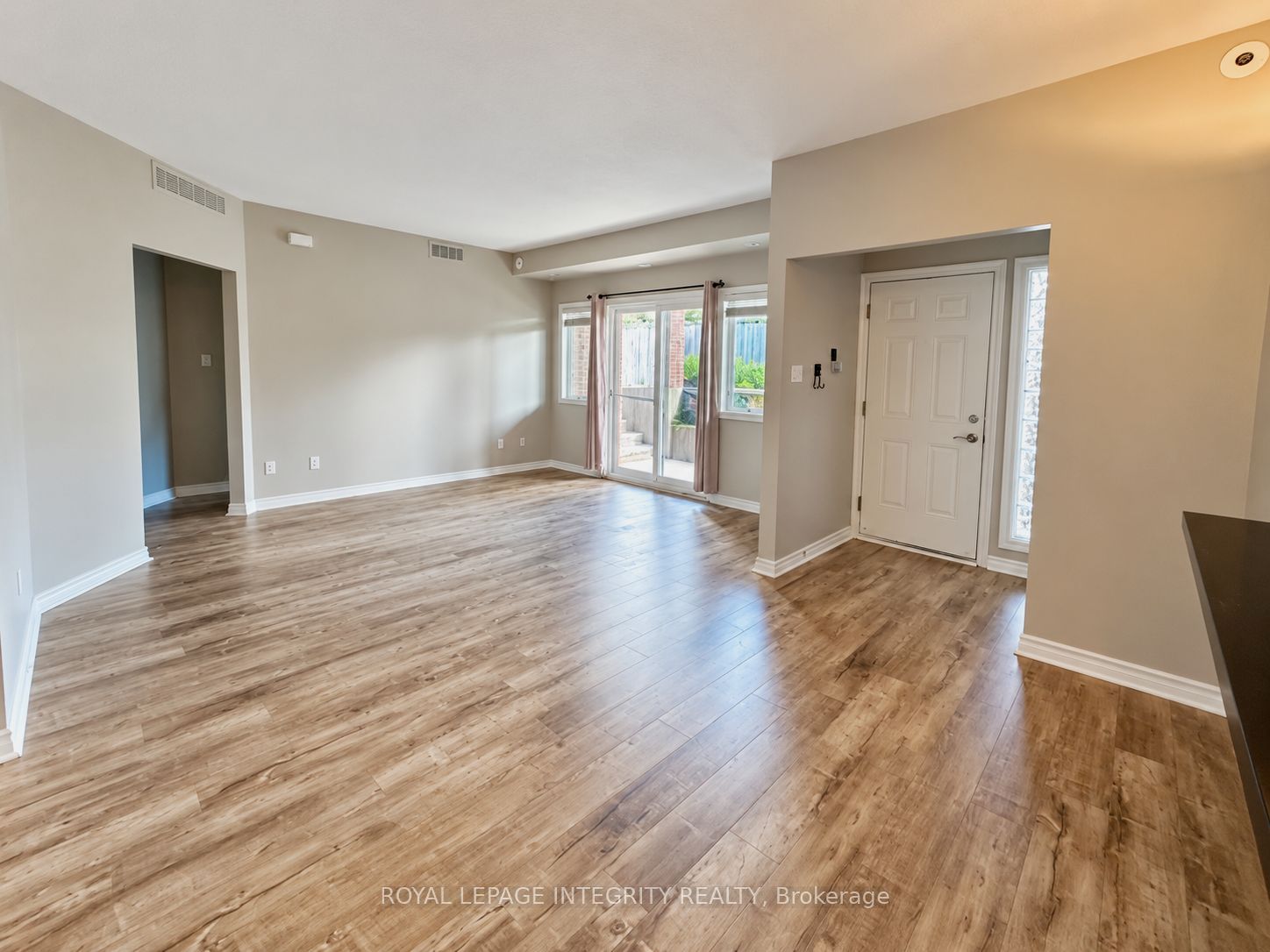 Unit A - 173 CRESTWAY Drive, Nepean 5