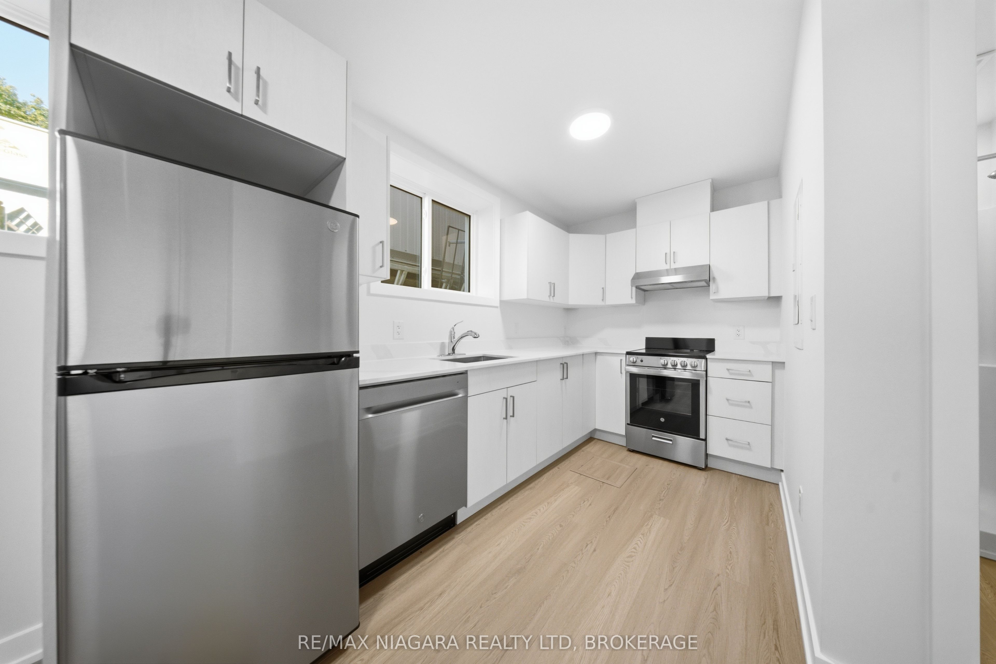 Unit B02 - 140 Church Street, St. Catharines 4