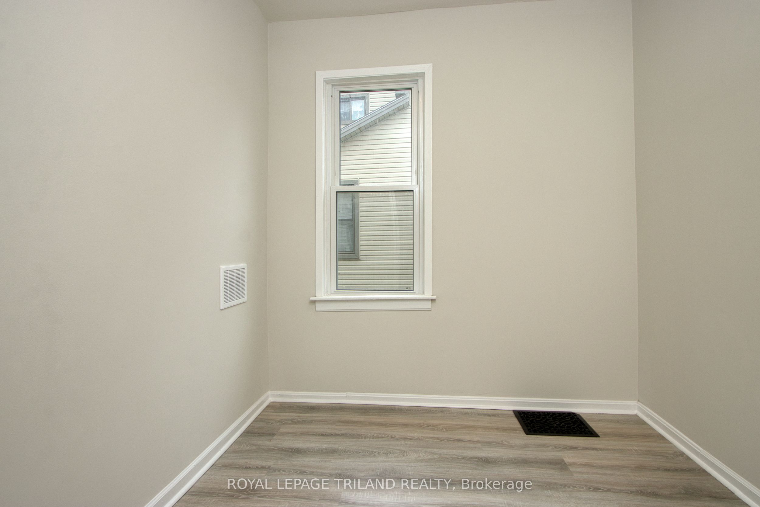 Unit 2 - 53 Gladstone Avenue, St. Thomas 5