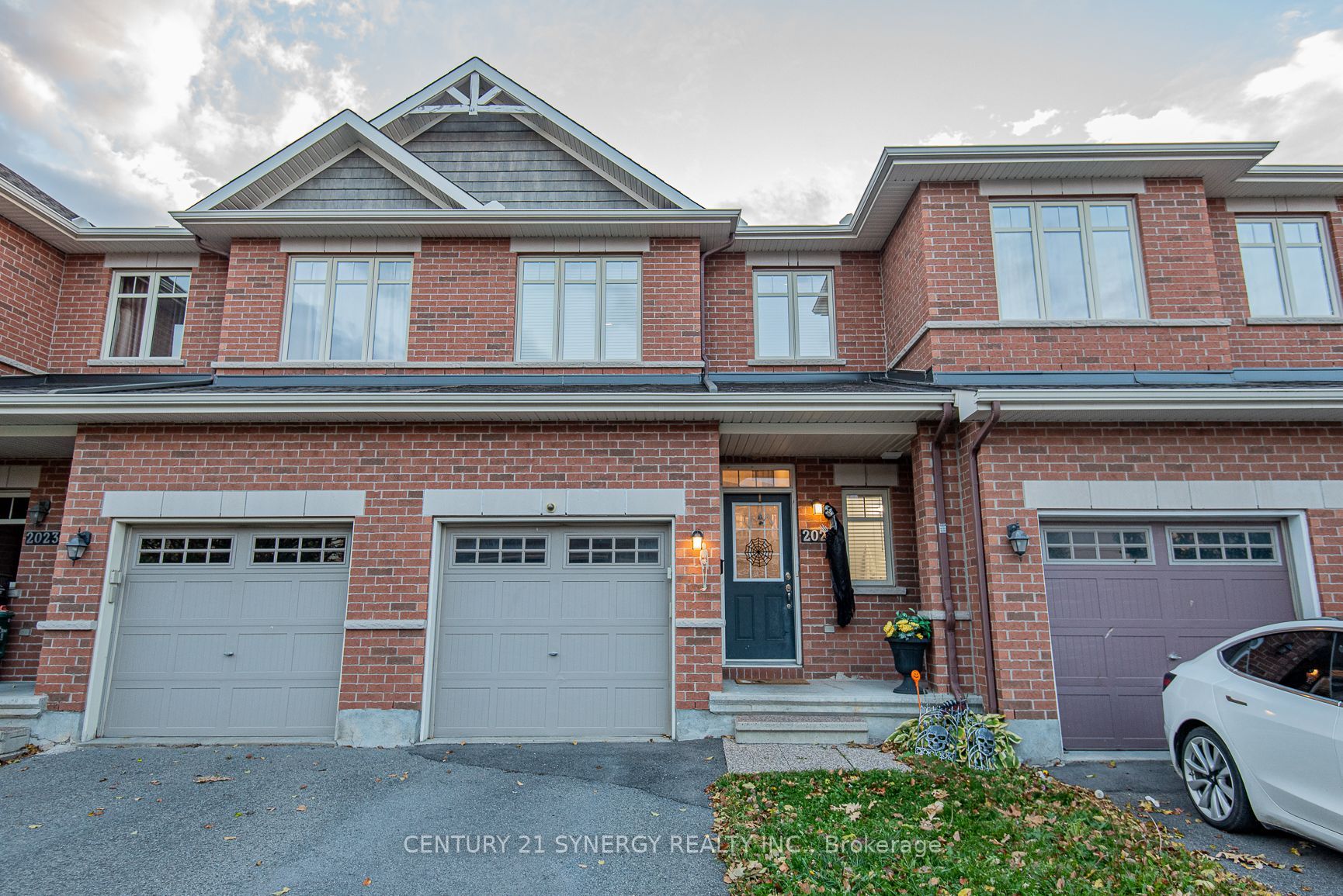 2025 Pennyroyal Crescent, Cumberland 2