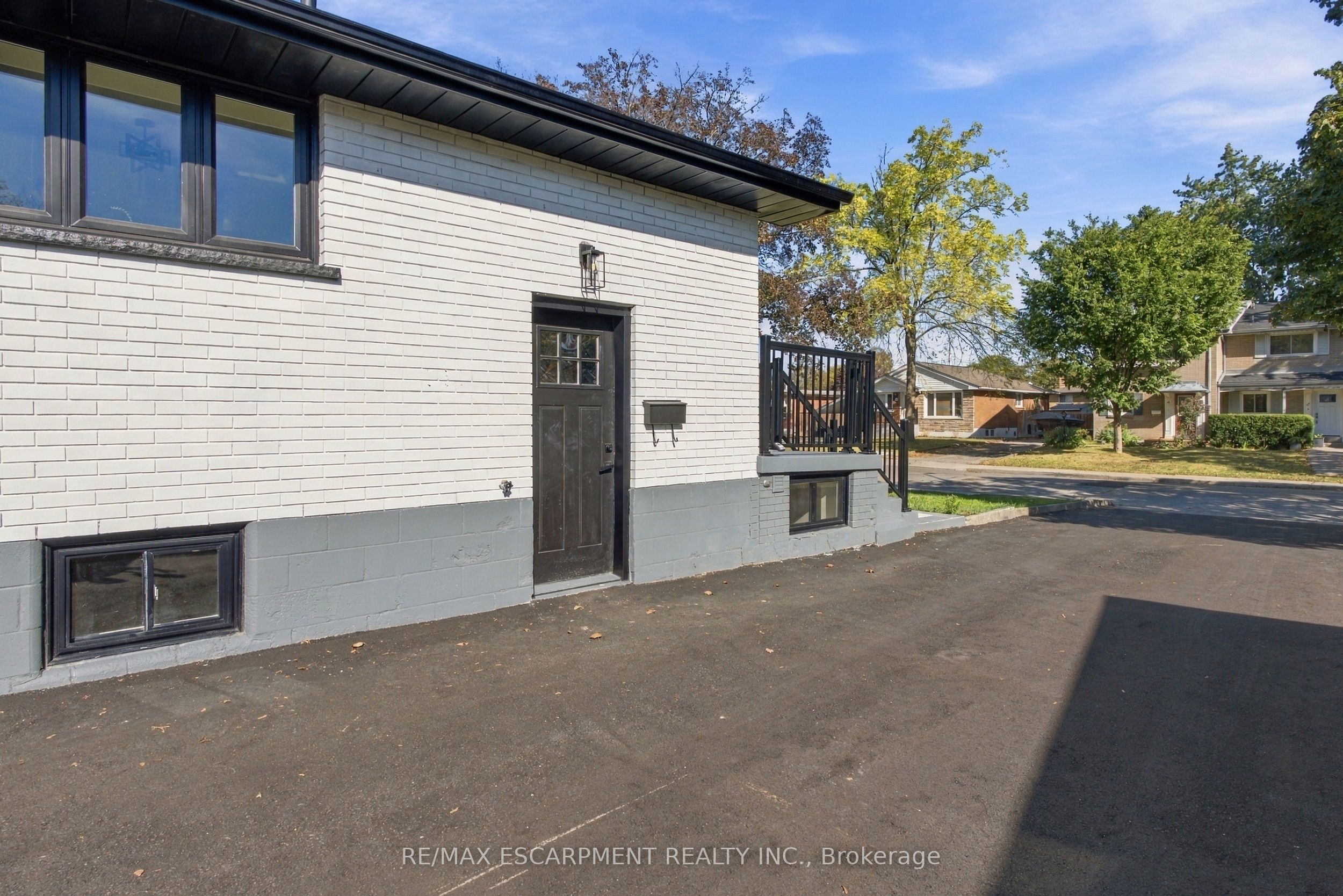 Unit Lower - 46 Bobolink Road, Hamilton 2