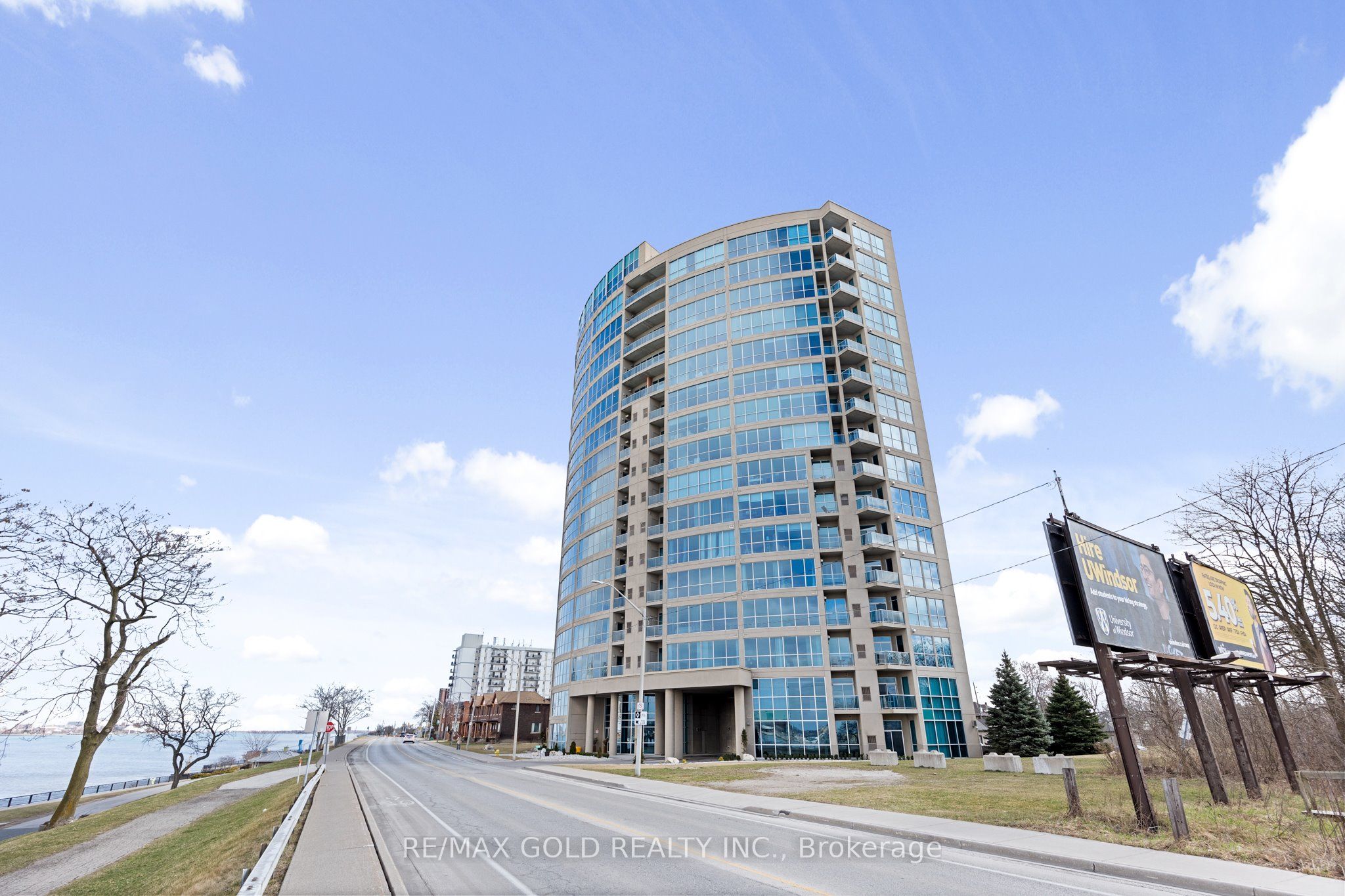 802 - 1225 Riverside Dr, Windsor, Ontario L6A0M4 Sold History | HouseSigma